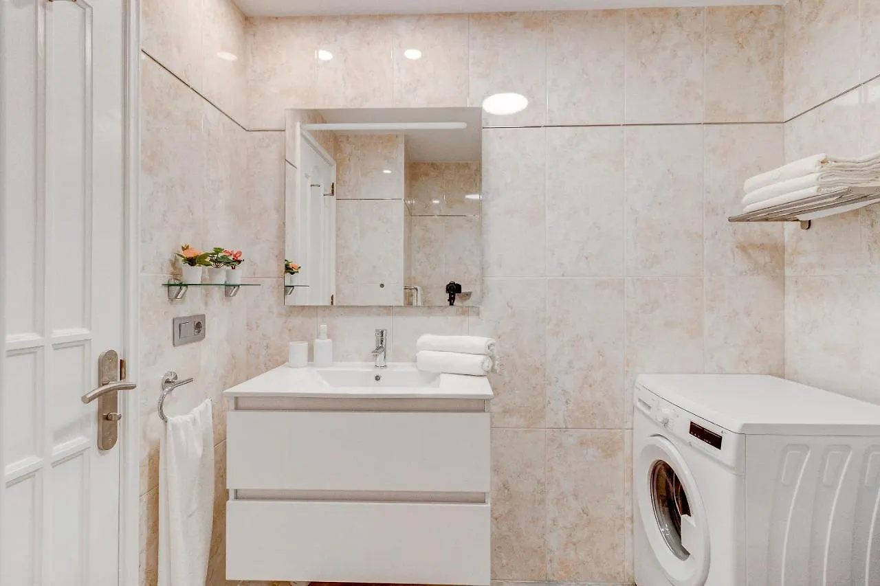 شقة Apartament Altamira أذيخي